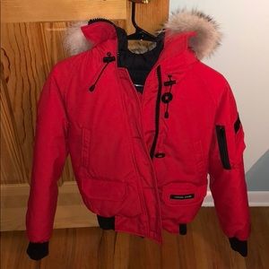 Short length Canada Goose women’s bomber
